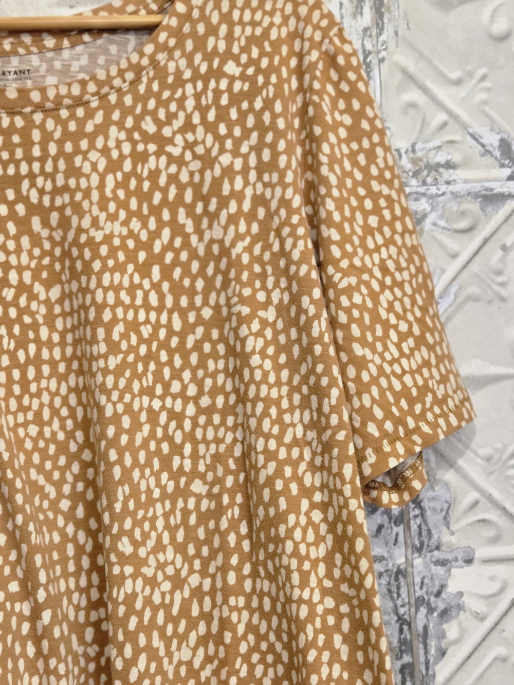 Lane Bryant Short Sleeve Top for Women - plus 26/28 Camel/Cream Speckled Style - Picture 5 of 9